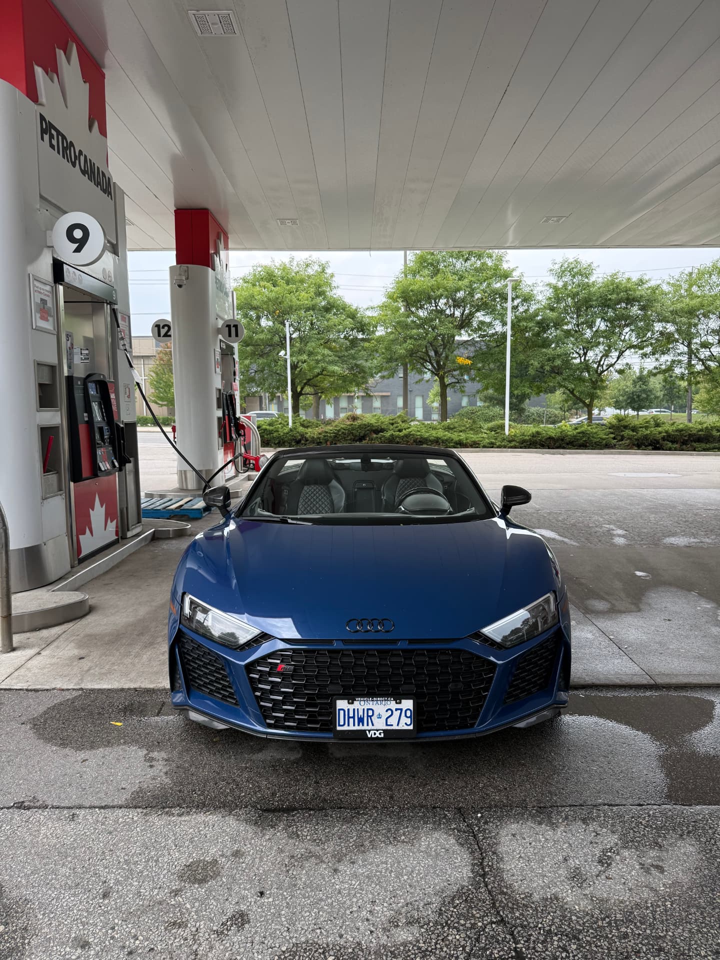 Audi R8 Spyder photo 2