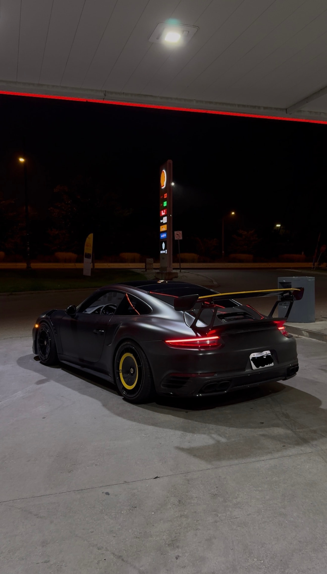 Porsche 911 Turbo S photo 2